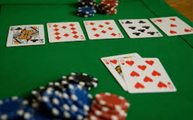 Q poker